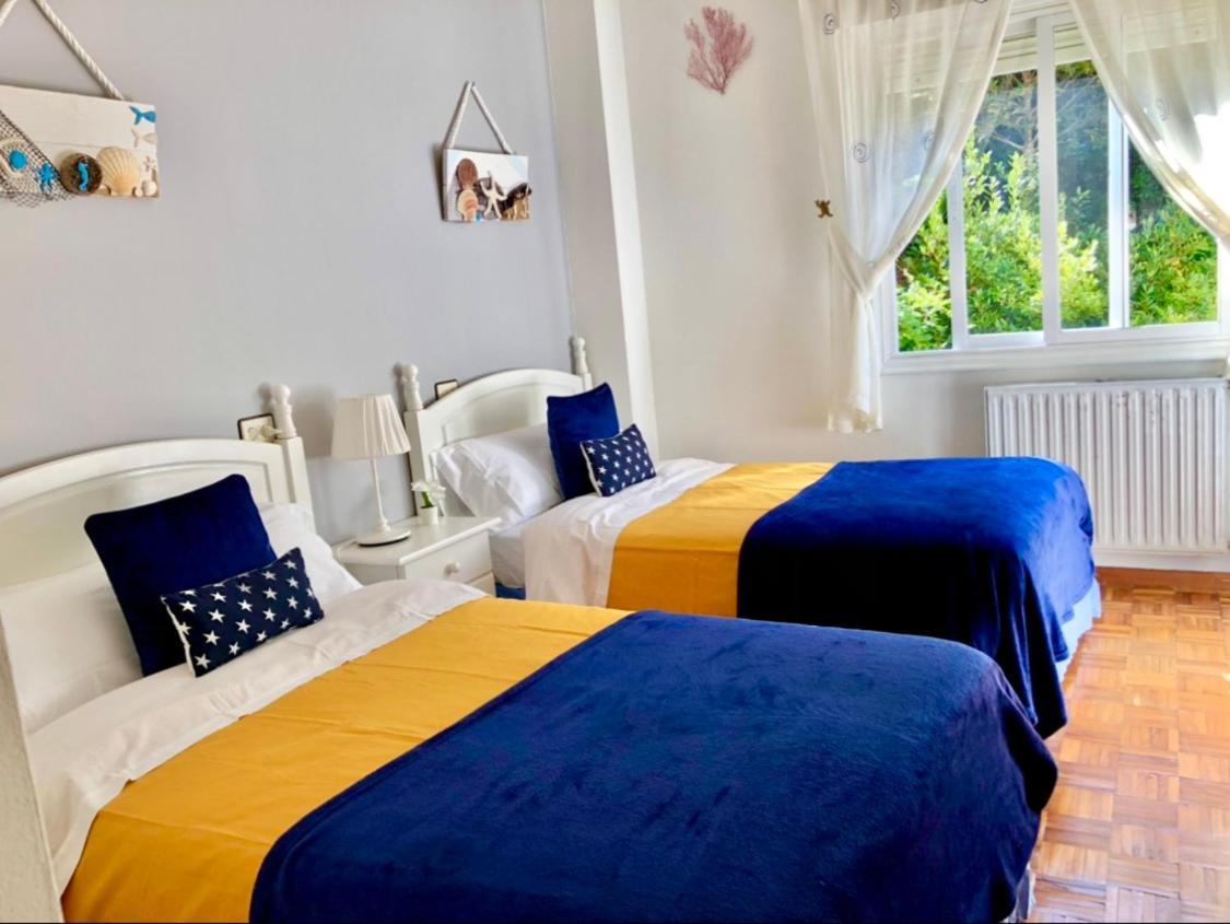 Apartamento con vistas al mar en Primera Línea. Muros Exterior foto
