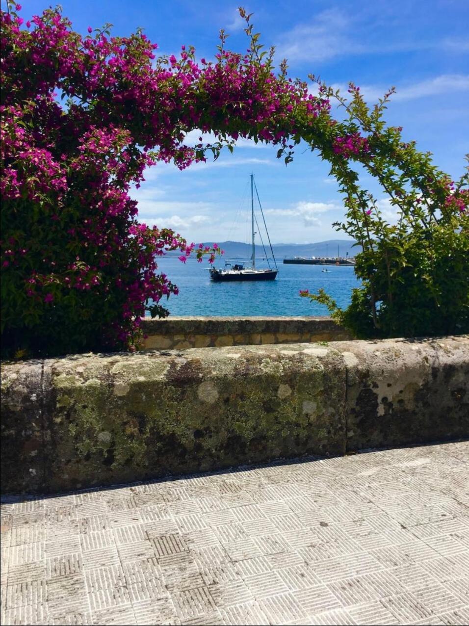 Apartamento con vistas al mar en Primera Línea. Muros Exterior foto